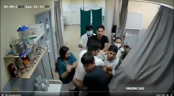 PACIENTES A LOS GOLPES EN PLENA SALA DE URGENCIAS - La Voz del Norte