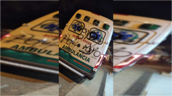 Manifestantes atacaron a una ambulancia de Caaguazú