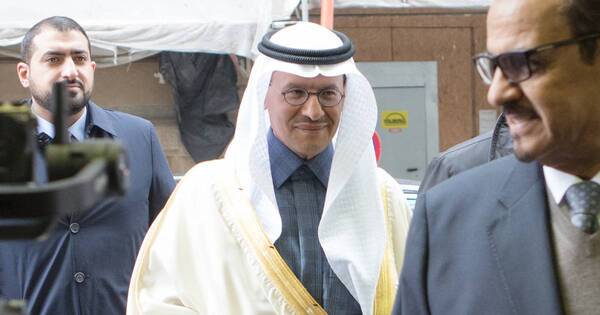 La Nación / Medio Oriente felicita a Santiago Peña por su éxito en los comicios
