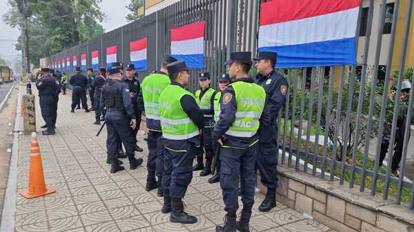 Fiscalía investigará los incidentes ocurridos durante la manifestación de "payistas" frente al TSJE - Megacadena — Últimas Noticias de Paraguay