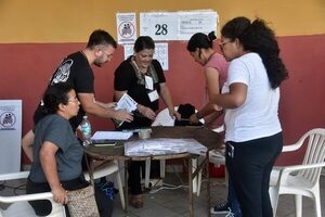 Unión Europea pide “reflexión” por casos de inducción al voto - Política - ABC Color