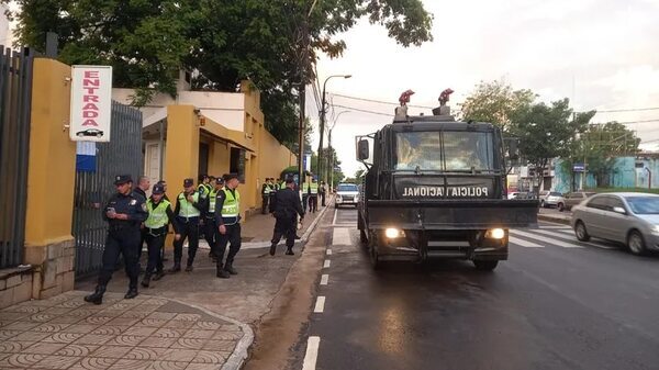 Tras protestas, Justicia Electoral presenta denuncia penal innominada