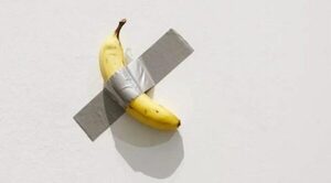 Estudiante se comió una obra de arte expuesta en un museo porque no desayunó