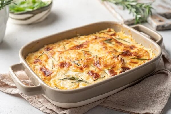Cocina francesa: Gratin Dauphinois o papas al gratén - Gastronomía - ABC Color