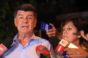 Diario HOY | “Si a Efraín le queda un vestigio de cariño por su partido, debería irse”