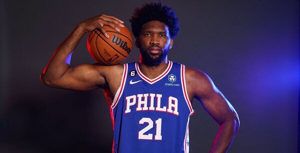 Versus / El camerunés Joel Embiid conquista su primer premio MVP de la NBA