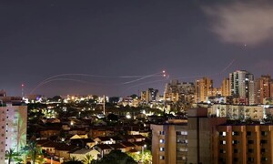 Israel ataca Gaza en represalia a los lanzamientos de misiles por parte de terroristas palestinos - Megacadena — Últimas Noticias de Paraguay
