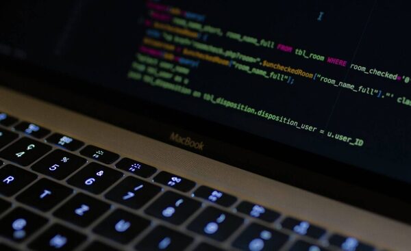 Casi 300 detenidos tras megaoperativo internacional que desbarató un portal web que vendía armas y drogas - Megacadena — Últimas Noticias de Paraguay