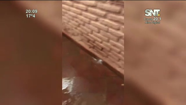 Llueve dentro aulas en una escuela de CDE - SNT