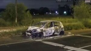 Hincha boliviano murió atropellado y sus amigos quemaron el auto