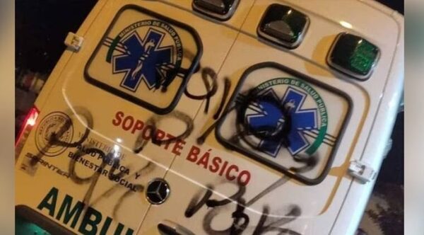SEME repudia ataque de payistas a pacientes y paramédicos de ambulancia - Radio Imperio