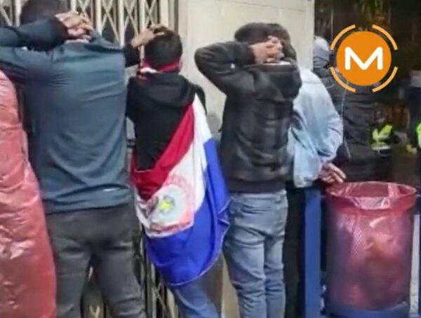 66 son imputados por resistencia y perturbación a la paz pública · Radio Monumental 1080 AM
