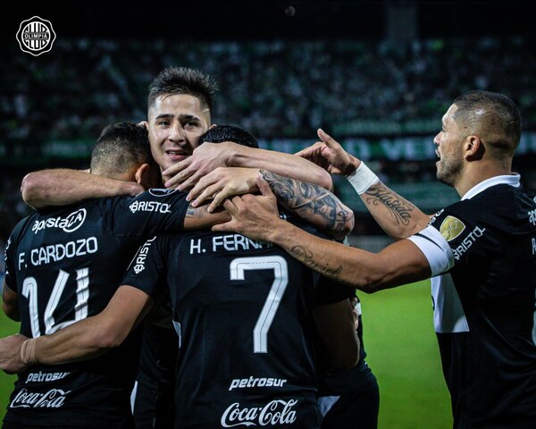 Versus / ¡Una de las figuras de Olimpia fue papá mientras jugaba la Copa Libertadores!