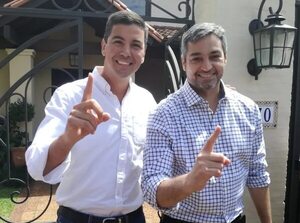 Reunión interna entre Abdo Benítez y ministros se habría dado por el futuro traspaso de gobierno - Política - ABC Color