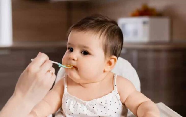 ¿Cómo debe ser la alimentación del bebé de 6 a 11 meses? – Prensa 5
