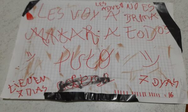 Diario HOY | "Les voy a matar a todos": hallan nota de amenaza en un colegio