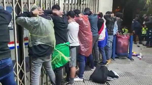 Ya son 66 los manifestantes imputados por vandalismo - ADN Digital