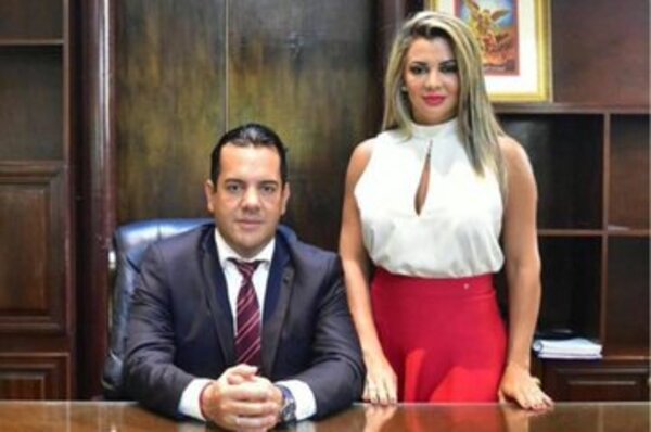 La fiscala Acuña pide sobreseer al senador Friedmann y esposa