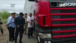 Camión transportadora de las máquinas de votación se averió - SNT