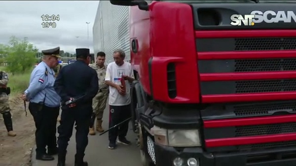 Camión transportadora de las máquinas de votación se averió - SNT
