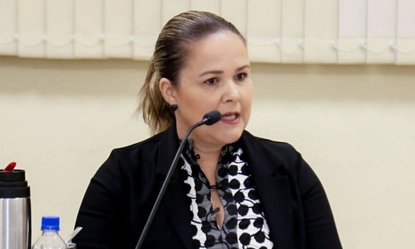 Rosana Bogado: “La división en varios frentes hizo que tengamos un resultado catastrófico” - OviedoPress