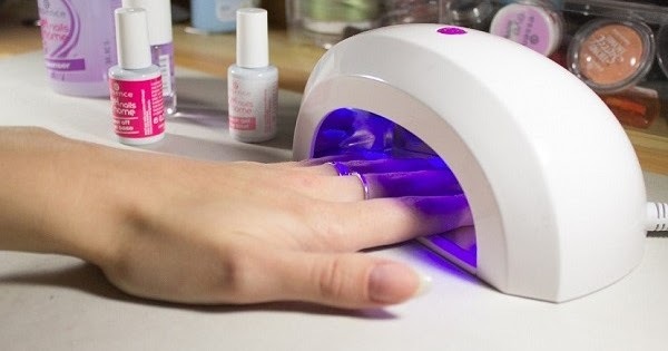 Diario HOY | ¿Son cancerígenas las lámparas de secado de uñas?