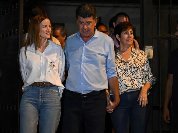 Efraín Alegre “no se va a candidatar más”, asegura Sole Núñez - Política - ABC Color