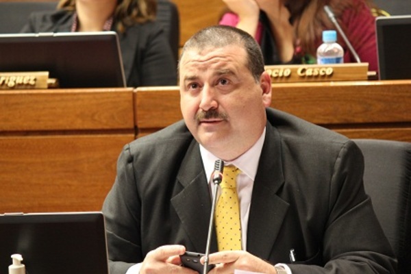 Ex senador liberal califica a Alegre como “un líder nefasto” y desagradecido - ADN Digital