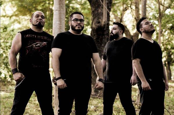 ¡Metaleros paraguayos estrenaron disco con un show ashá!