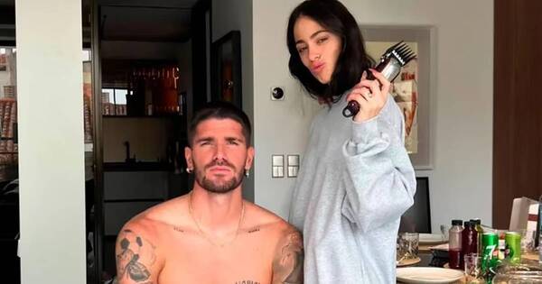 La Nación / ¡Todo terreno! Tini se convirtió en peluquera para De Paul y causó furor
