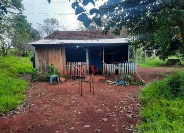 Un prójimo postrado en cama fue víctima de malevos