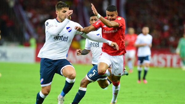 Nacional saca un valioso empate ante Internacional