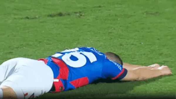 Contundente victoria de Bolivar ante Cerro Porteño - Oasis FM 94.3