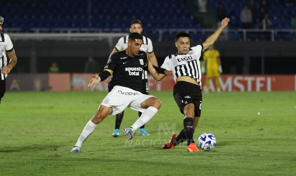 Versus / Libertad, obligado a hacer valer la localía ante Athletico Paranaense
