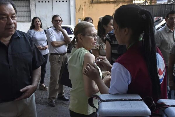 Destacan respuesta ciudadana a campaña de vacunación contra virus respiratorios - Nacionales - ABC Color