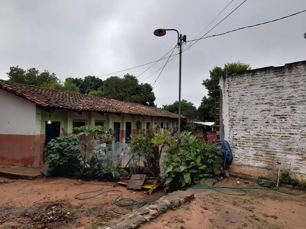 Aulas clausuradas desde hace 6 años - Nacionales - ABC Color