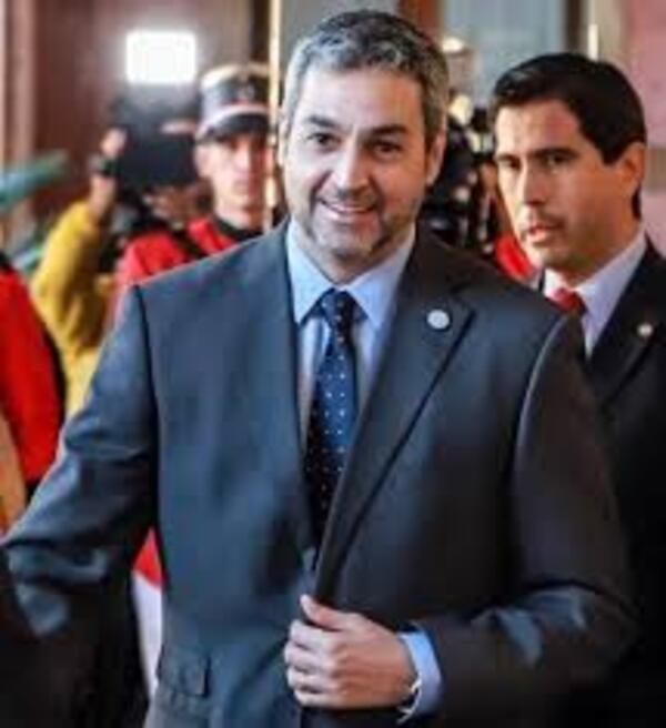 Diario HOY | Mario Abdo y comitiva viajan hoy para coronación de Carlos III