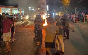 Imputan a seis jóvenes en Ciudad del Este por protestas: “Cobraban peaje para dejar pasar”, afirman – Prensa 5