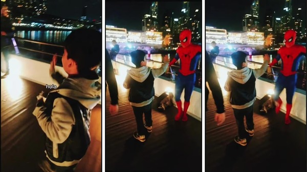 Hombre Araña a un niño: "hay que pagar primero para tomarse la foto"