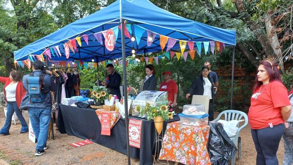 Internas en semilibertad invitan a feria, al lado del Buen Pastor