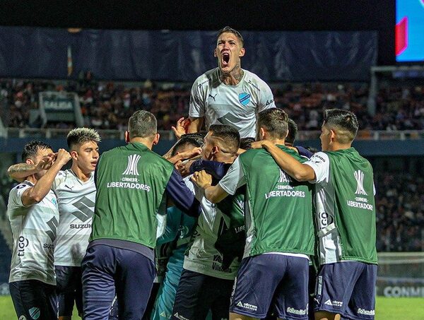 Goleada de Bolívar a Cerro sorprende hasta a los propios bolivianos · Radio Monumental 1080 AM