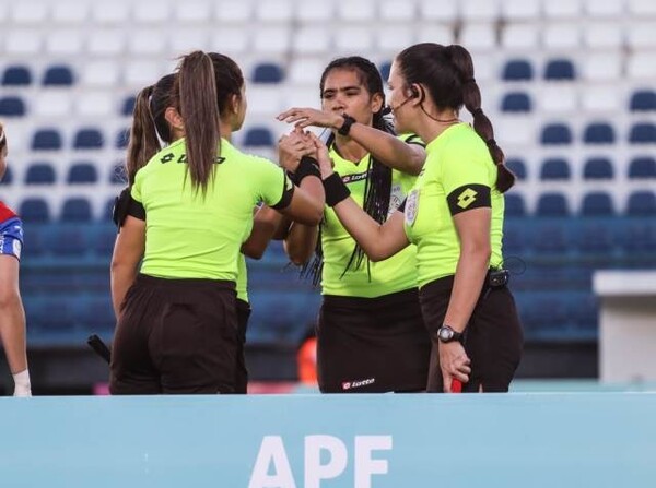 Designaciones arbitrales para la novena fecha - APF