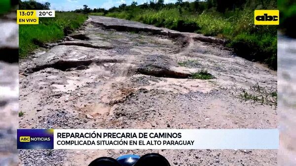 Video: Reparación precaria de caminos en Alto Paraguay - ABC Noticias - ABC Color