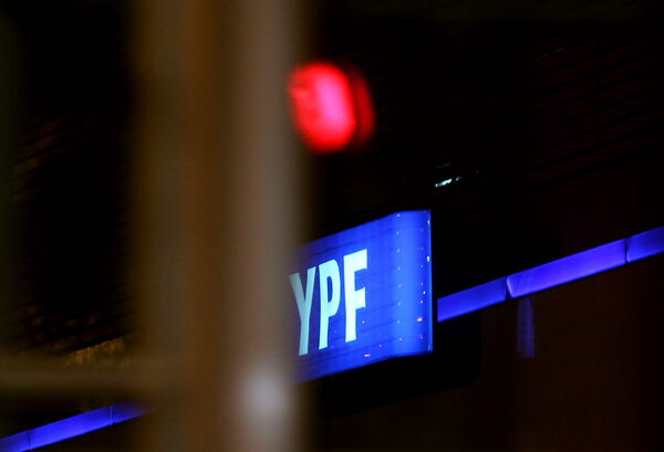 YPF Luz colaborará con McEwen Copper para proyecto minero en Argentina - MarketData