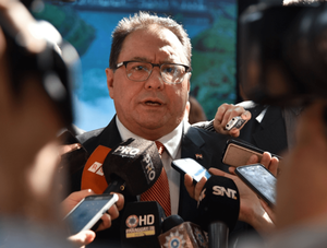 Pedro Ovelar denuncia publicaciones periodísticas de contenido falso contra José Alderete · Radio Monumental 1080 AM