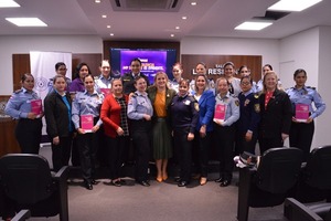 Policías son capacitadas para el correcto abordaje a mujeres víctimas de violencia - .::Agencia IP::.