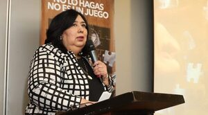 Ministra de la Niñez, indignada por los más de 50.000 que votaron a “Mbururú”
