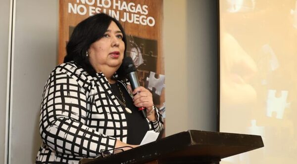 Ministra de la Niñez, indignada por los más de 50.000 que votaron a “Mbururú”