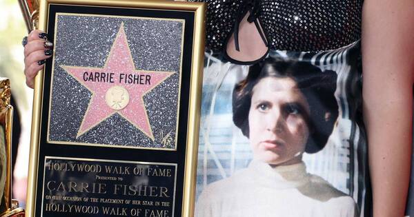 La Nación / Estrella de Carrie Fisher en Hollywood provoca pelea familiar