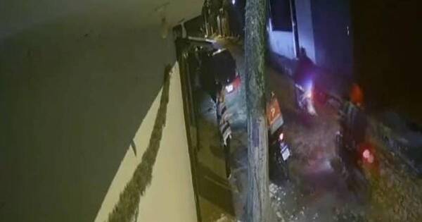 La Nación / Malvivientes asaltaron a punta de arma de fuego a delivery en Lambaré